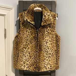 Reversible Leopard Furry Zip Up Vest